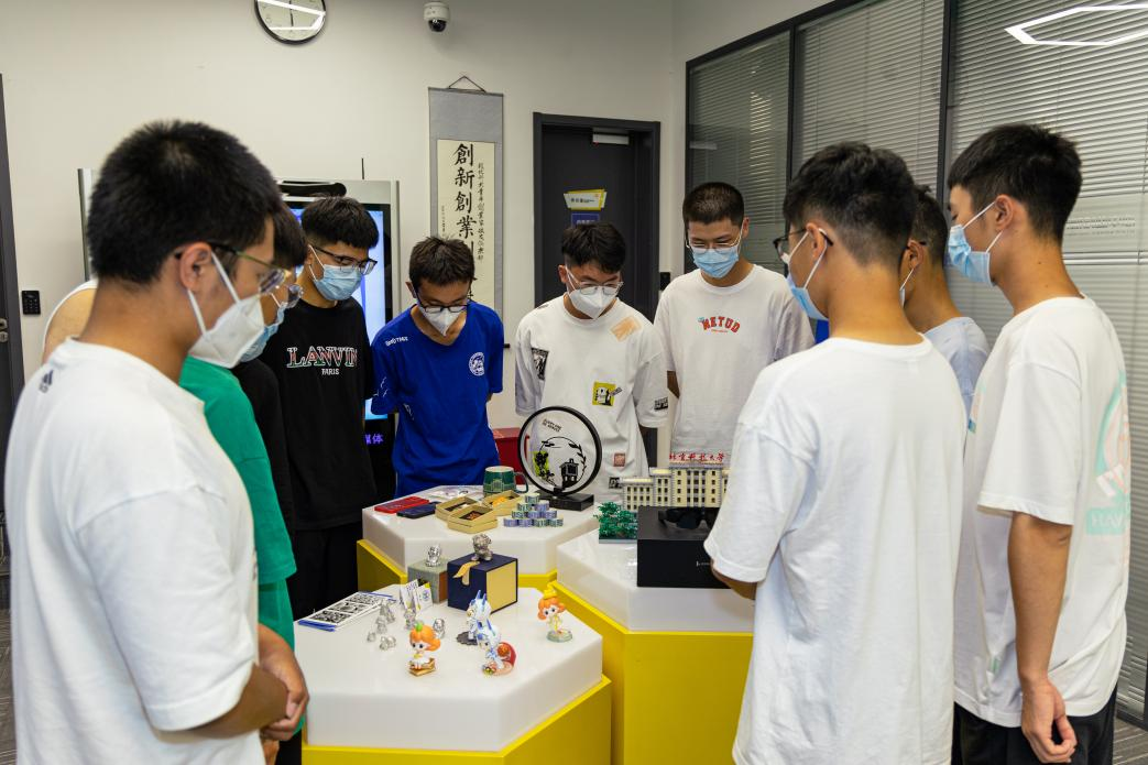 653c4f1280bfbaeb150ec7dbd33d9d58.png 图片1.png